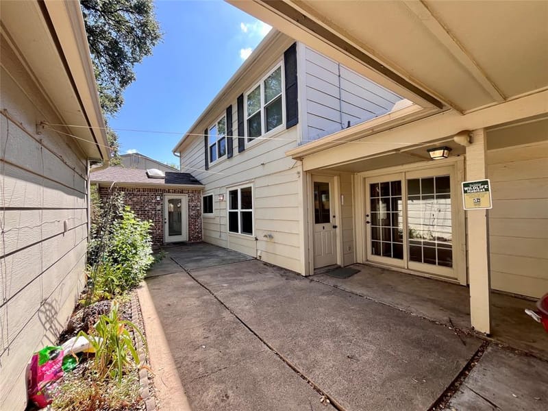 7410 Boisenberry Lane, Dallas TX 75249 - Photo 12