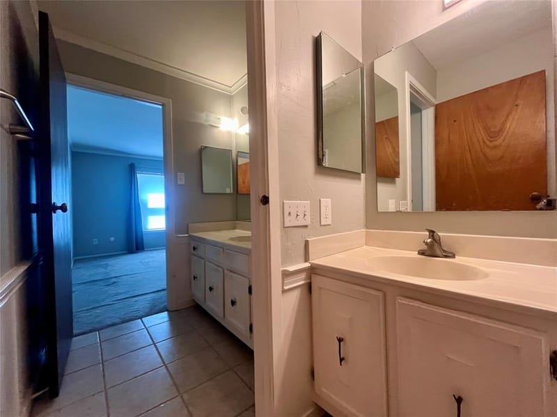 7410 Boisenberry Lane, Dallas TX 75249 - Photo 22