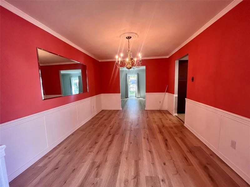 7410 Boisenberry Lane, Dallas TX 75249 - Photo 10