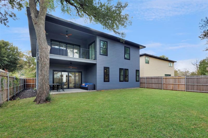 1911 Bickers Street, Dallas TX 75212 - Photo 30