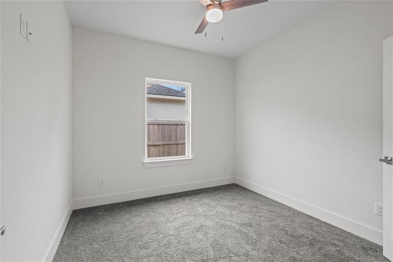 3335 Spring Avenue, Dallas TX 75215 - Photo 19