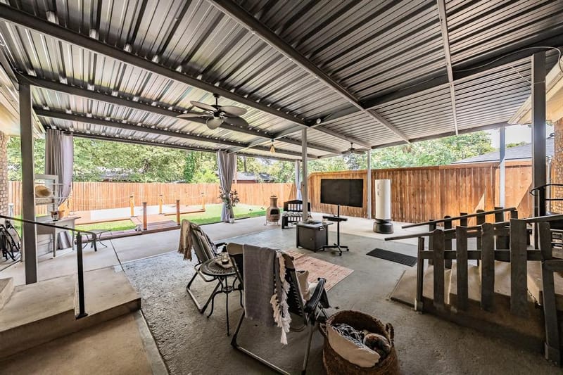 1045 Valentine Street, Hurst TX 76053 - Photo 23