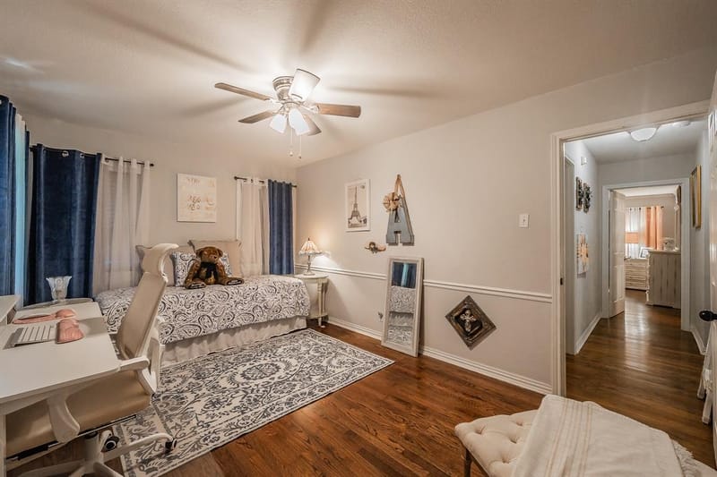1045 Valentine Street, Hurst TX 76053 - Photo 13