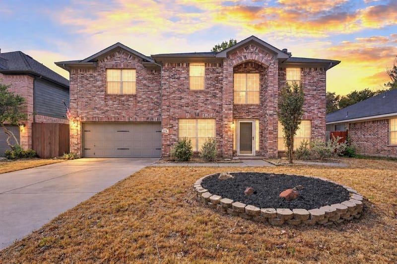 1716 Redwood Drive, Corinth TX 76210 - Photo 3