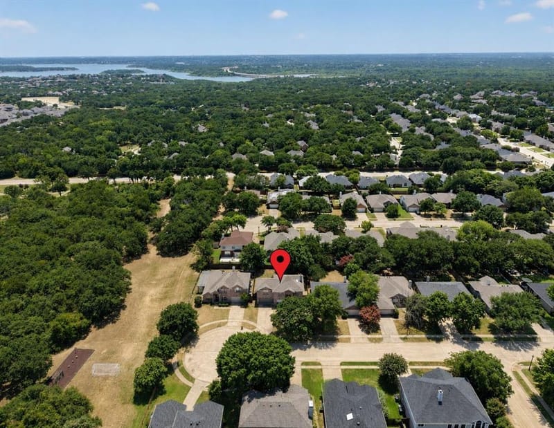 1716 Redwood Drive, Corinth TX 76210 - Photo 34