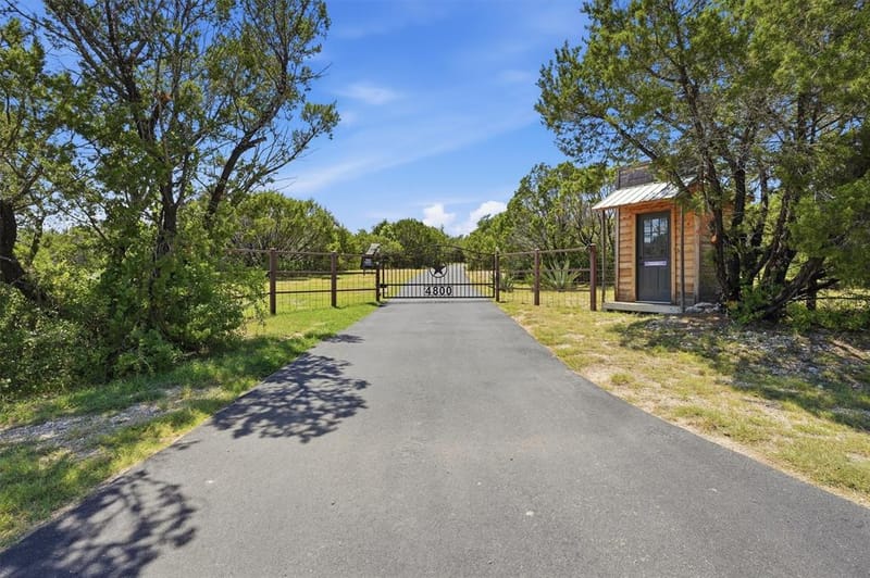 4800 Rock Church Highway, Tolar TX 76476 - Photo 4