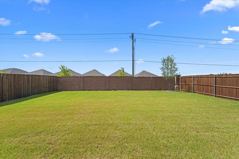 1721 Rushpea, Royse City TX 75189 - Photo 32