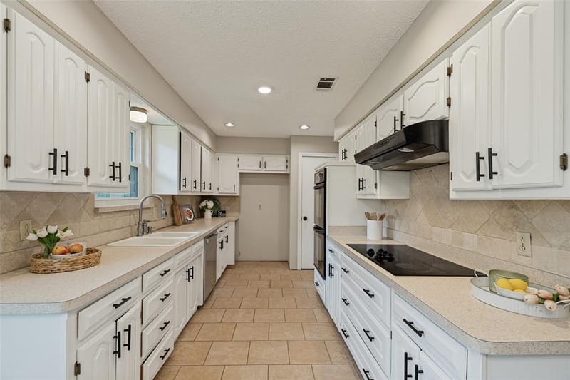 2212 Kirby Drive, Plano TX 75075 - Photo 17