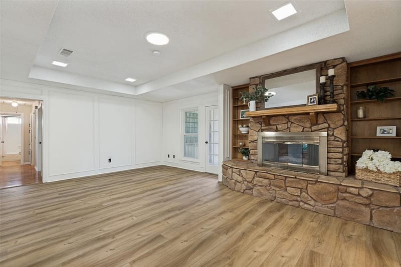 2212 Kirby Drive, Plano TX 75075 - Photo 7