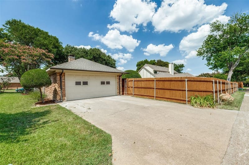 2212 Kirby Drive, Plano TX 75075 - Photo 33