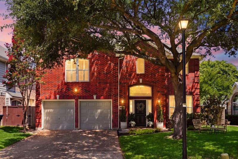 9028 Rock Valley Cove, Dallas TX 75238