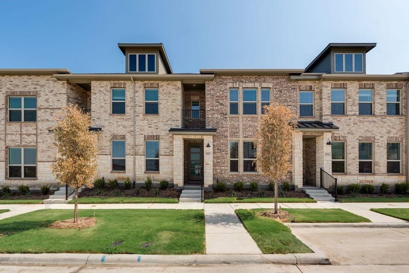 8317 Bayside Drive, Rowlett TX 75088