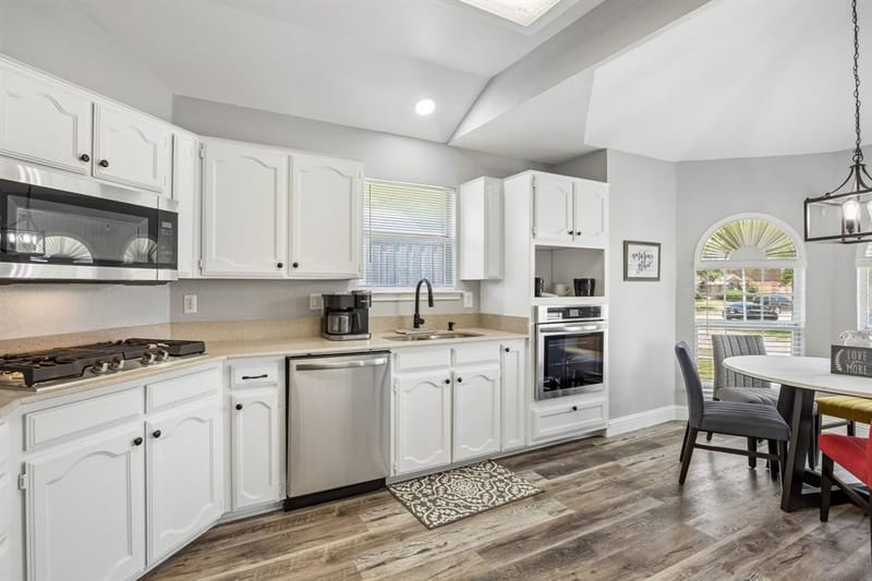 8510 Hartford Drive, Rowlett TX 75089 - Photo 7