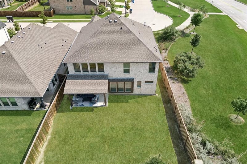 621 Hummingbird Drive, Celina TX 75009 - Photo 27