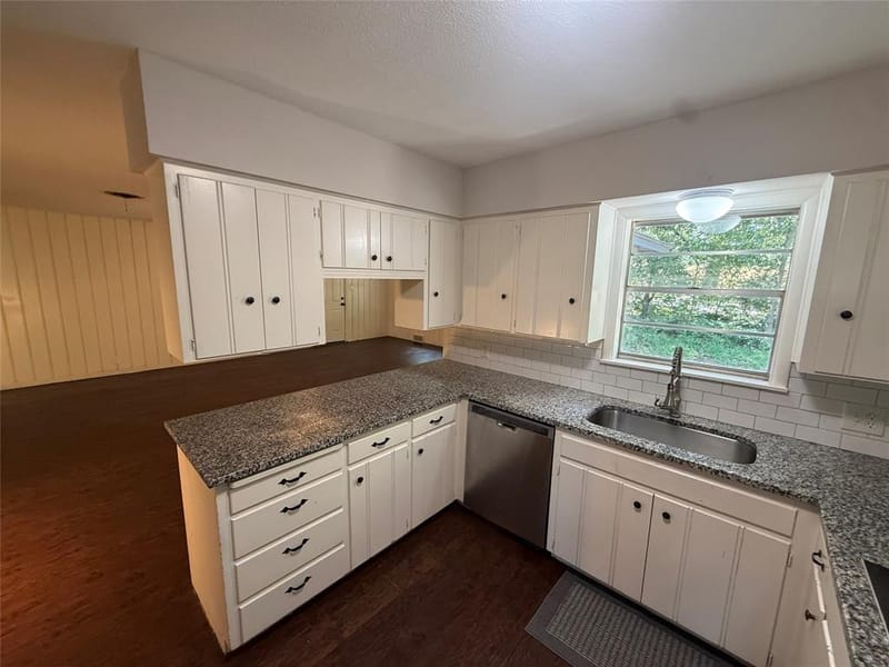 2403 Panhandle Street, Denton TX 76201 - Photo 11