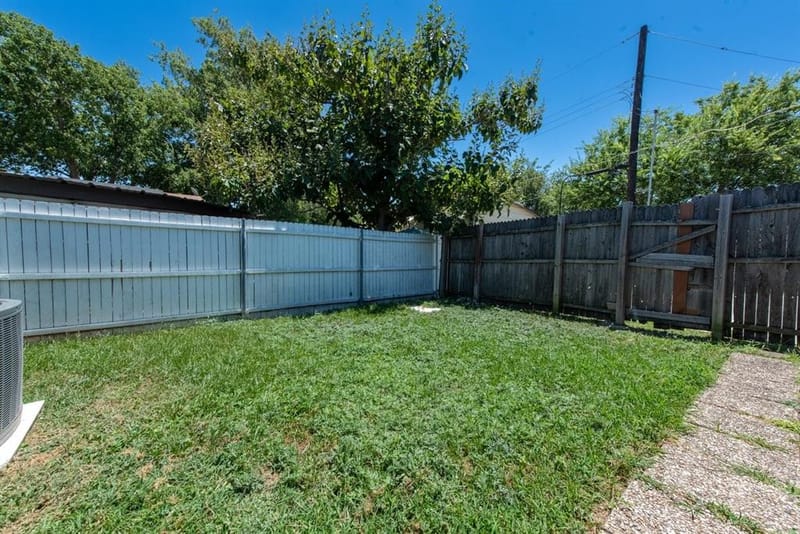 4430 Windsor Drive, Garland TX 75042 - Photo 21