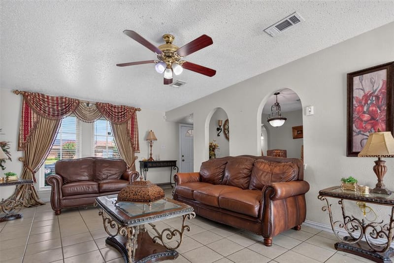 2224 Crockett Drive, Carrollton TX 75006 - Photo 12