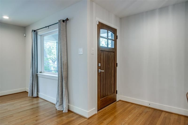 10230 Eastwood Drive, Dallas TX 75228 - Photo 5