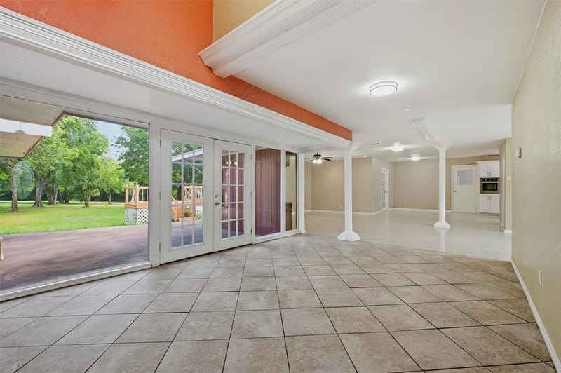 2011 W Houston Street, Sherman TX 75092 - Photo 6