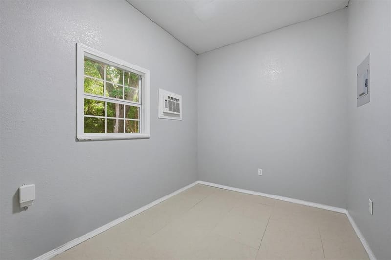 2011 W Houston Street, Sherman TX 75092 - Photo 18