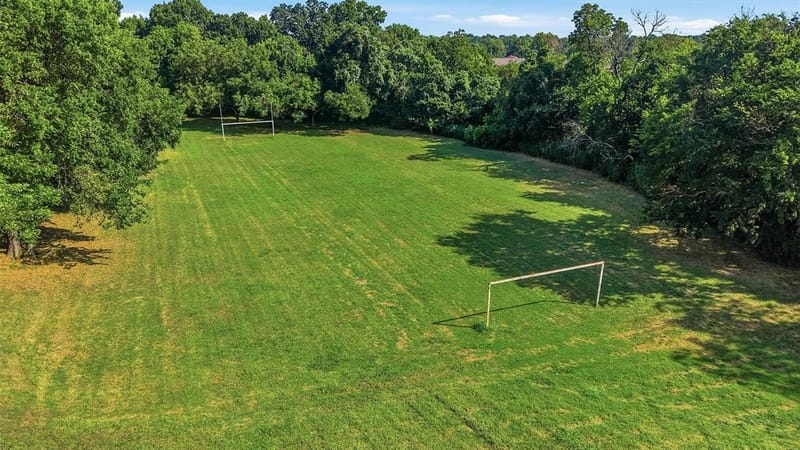 2011 W Houston Street, Sherman TX 75092 - Photo 37