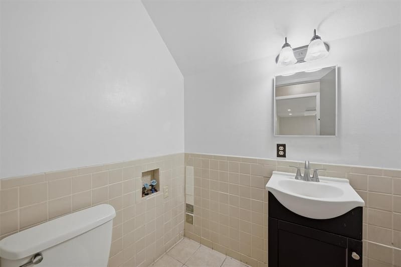 2011 W Houston Street, Sherman TX 75092 - Photo 11