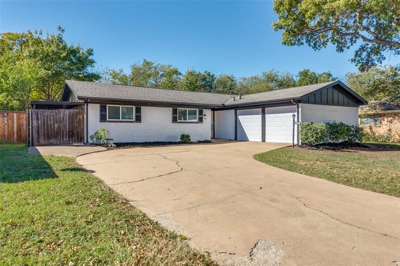 7012 Trimble Drive, Fort Worth TX 76134