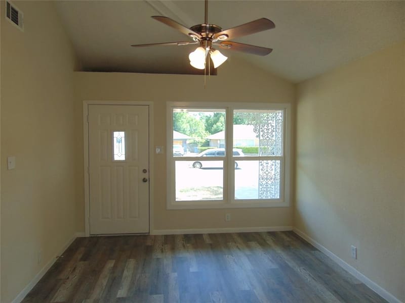 10135 San Juan Avenue, Dallas TX 75228 - Photo 22