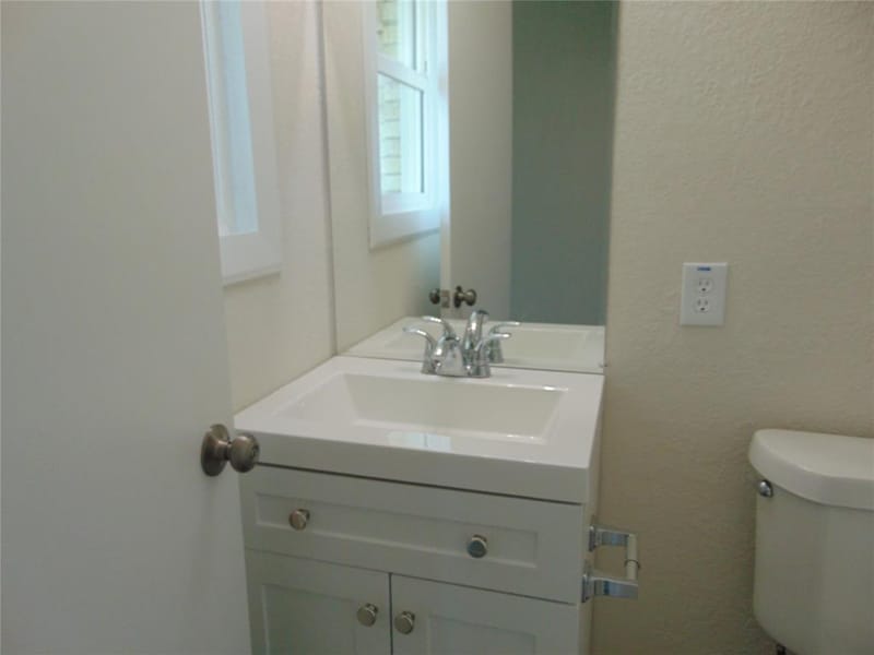 10135 San Juan Avenue, Dallas TX 75228 - Photo 18