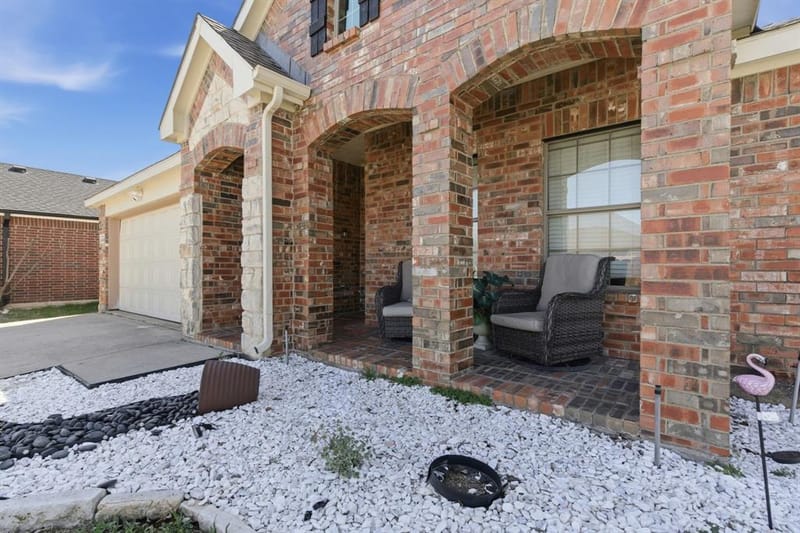 9469 Fox Hill Drive, Fort Worth TX 76131 - Photo 7
