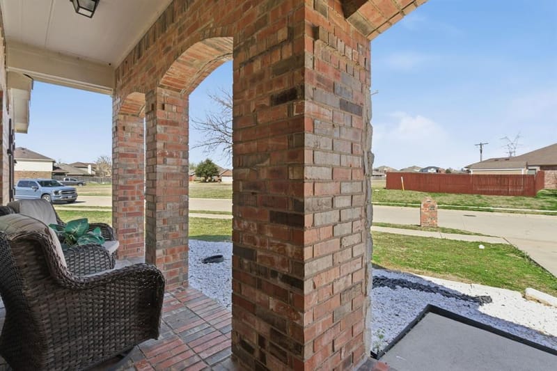 9469 Fox Hill Drive, Fort Worth TX 76131 - Photo 8