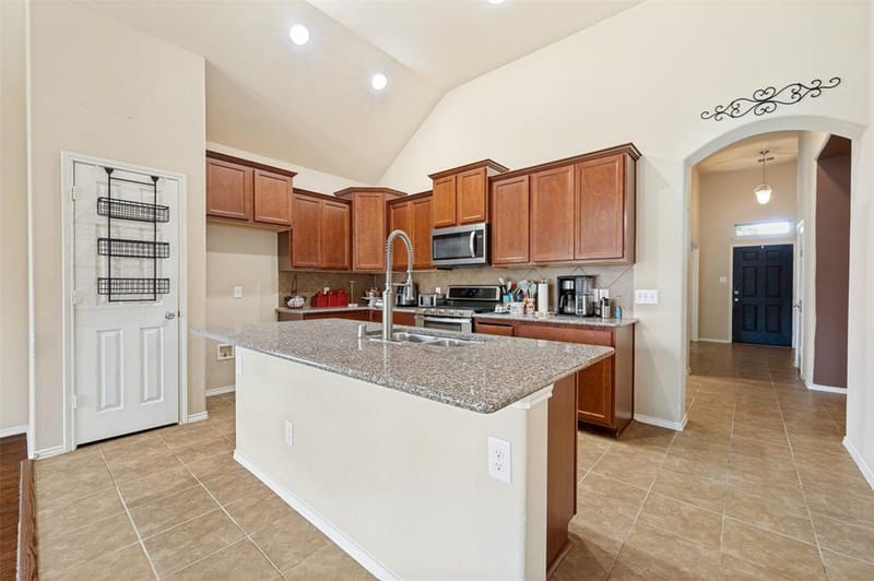 2404 Scott Creek Drive, Little Elm TX 75068 - Photo 3