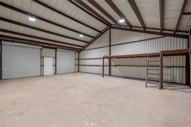 225 County Road 423, Lorena TX 76655 - Photo 32