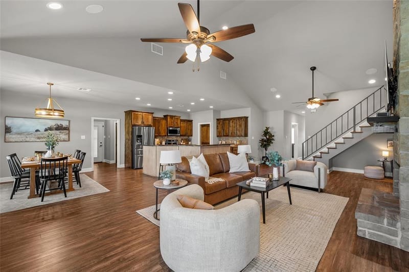 225 County Road 423, Lorena TX 76655 - Photo 9