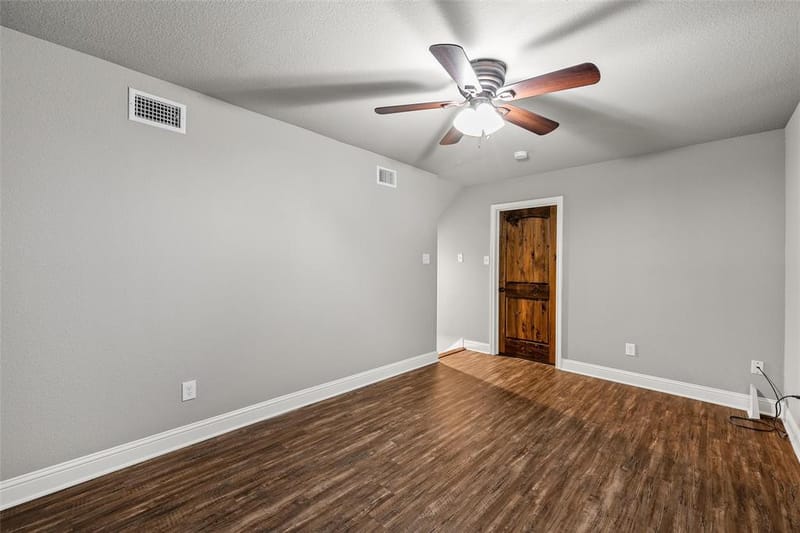225 County Road 423, Lorena TX 76655 - Photo 30
