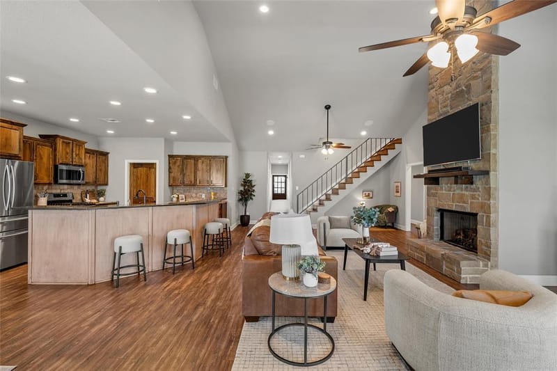 225 County Road 423, Lorena TX 76655 - Photo 8