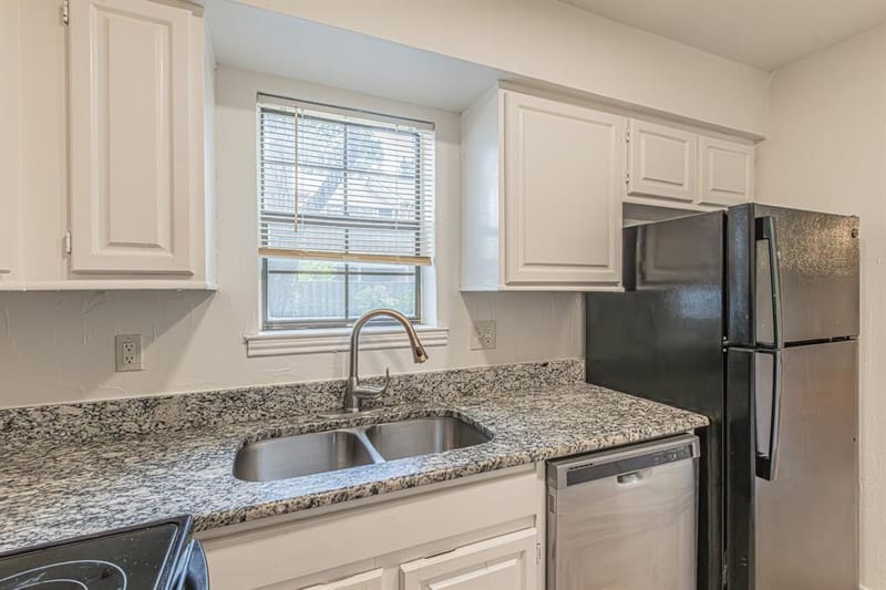 2728 Copper Creek Drive # 107, Arlington TX 76006 - Photo 16