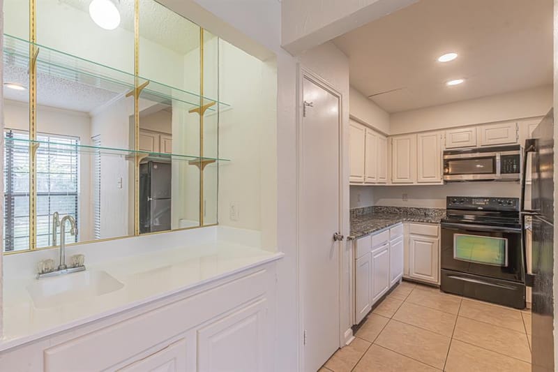 2728 Copper Creek Drive # 107, Arlington TX 76006 - Photo 12