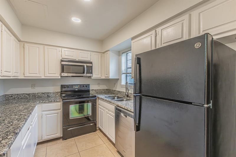 2728 Copper Creek Drive # 107, Arlington TX 76006 - Photo 14