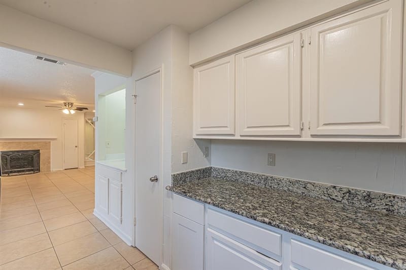 2728 Copper Creek Drive # 107, Arlington TX 76006 - Photo 18