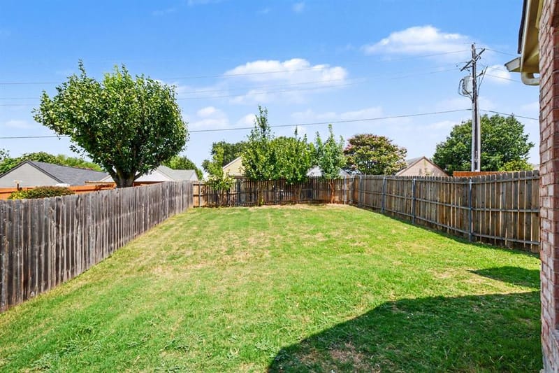 2033 Piedmont Drive, Lewisville TX 75067 - Photo 26