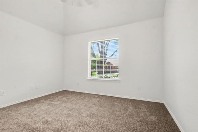 2033 Piedmont Drive, Lewisville TX 75067 - Photo 18