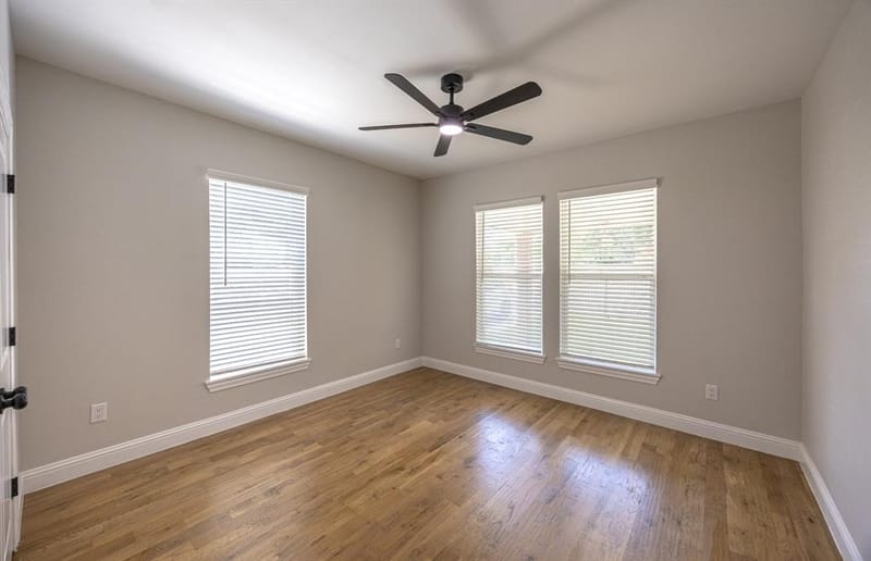 1321 E Magnolia Avenue, Fort Worth TX 76104 - Photo 19