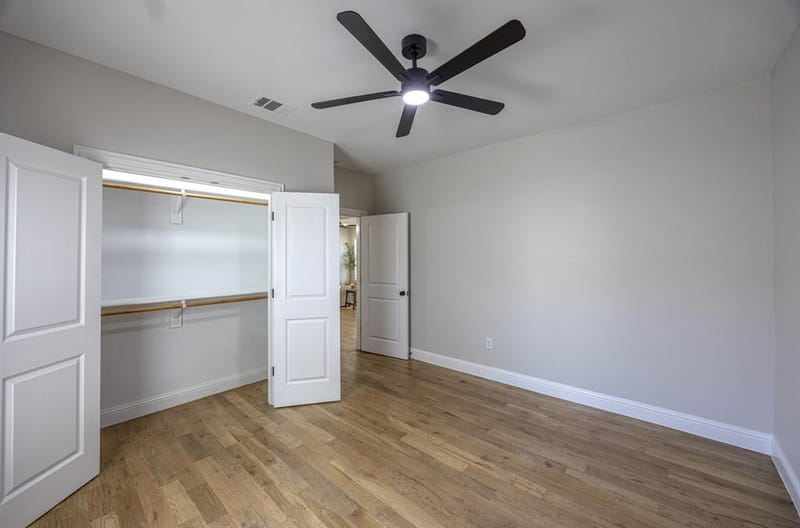 1321 E Magnolia Avenue, Fort Worth TX 76104 - Photo 21