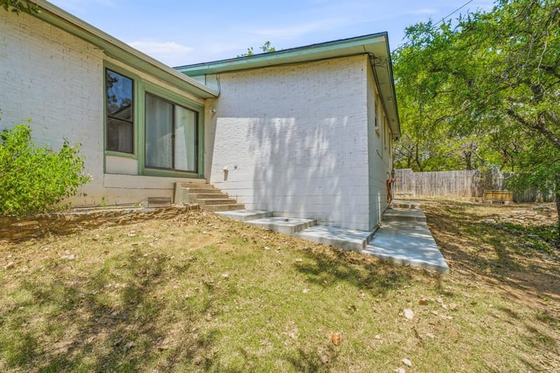 1005 Spanish Trail Drive, Granbury TX 76048 - Photo 25