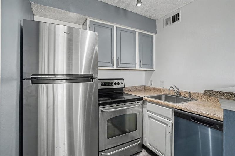 2311 Balsam Drive # H307, Arlington TX 76006 - Photo 6