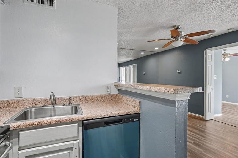 2311 Balsam Drive # H307, Arlington TX 76006 - Photo 5