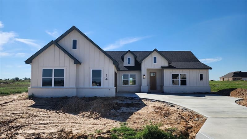 145 Legends Way, Bridgeport TX 76246 - Photo 3