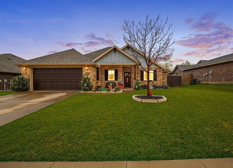 4006 Kensington Drive, Sanger TX 76266 - Photo 3