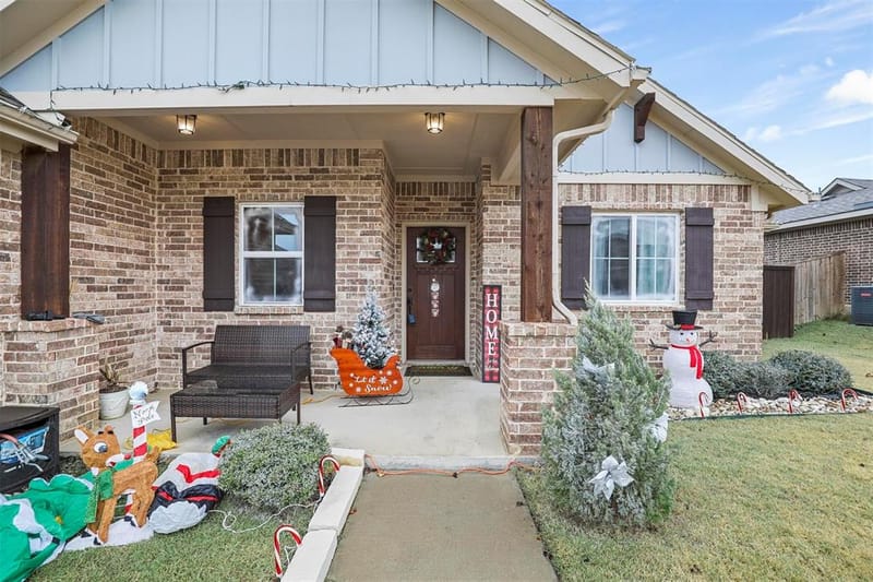 4006 Kensington Drive, Sanger TX 76266 - Photo 5